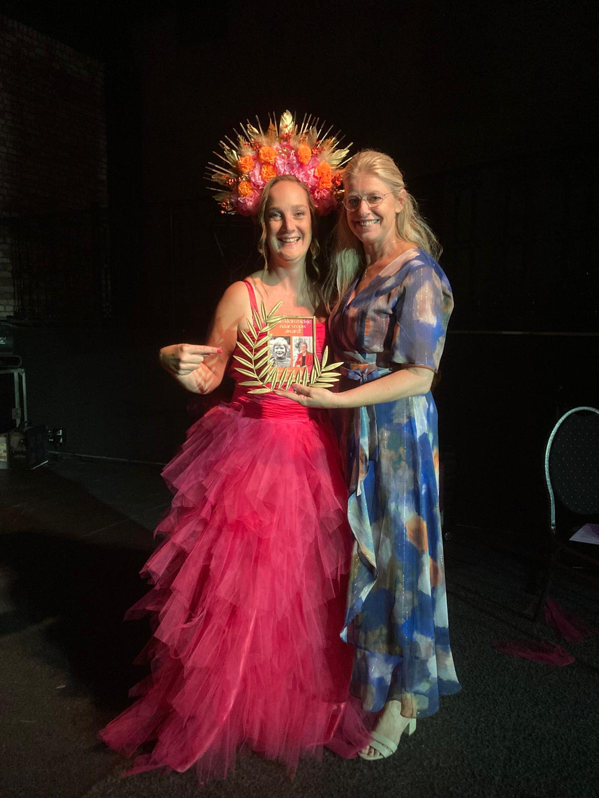 Kleine meisjes worden Groot Award